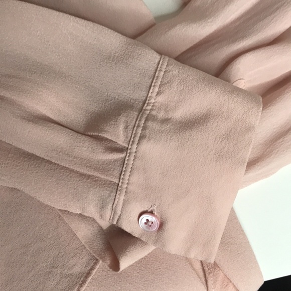 Babaton Aritzia Cupro Blouse Size M - Picture 11 of 12